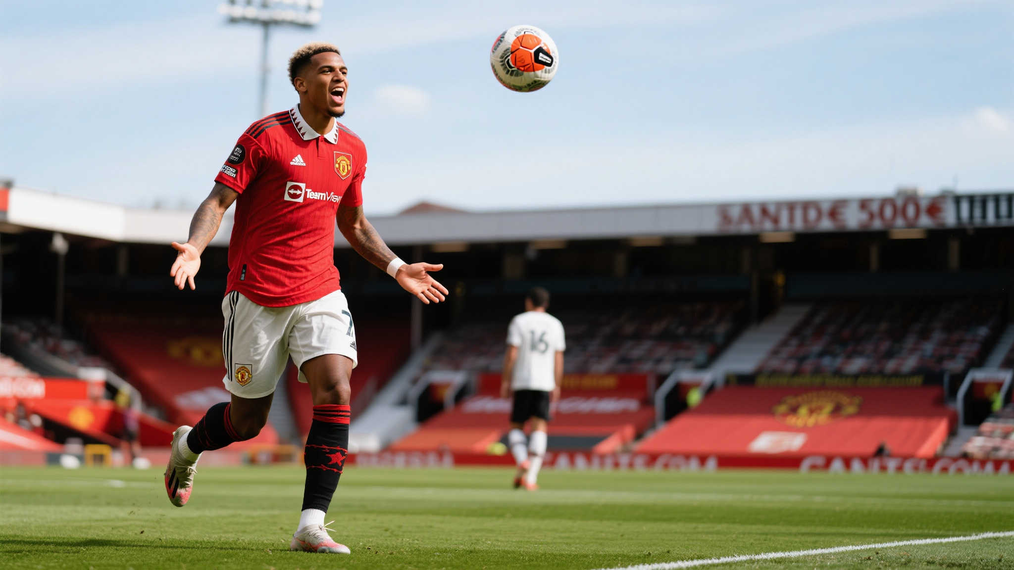 在今年夏季转会窗，备受期待的英超劲旅曼联以5000